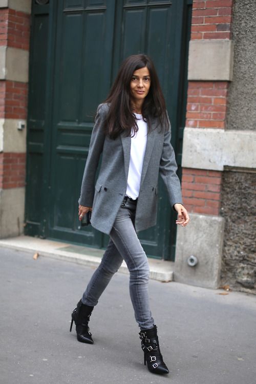 Minimal + Chic | @CO DE + / F_ORM Barbara Martelo, Casual Chique Stijl, Chique Outfit, Mode Casual, Models Off Duty, Looks Chic, Street Chic, Mode Inspiration, Parisian Style