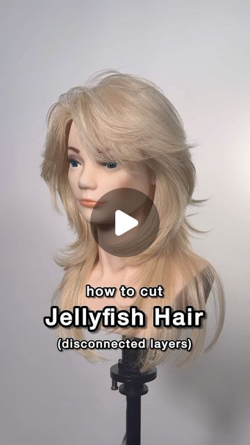 Make Up Ideas Natural Step By Step, 3layer Haircut, How To Cut Jellyfish Haircut, How To Jellyfish Haircut, Diy Jellyfish Haircut, How To Style Jellyfish Hair, Disconnected Layers Haircut, Jellyfish Wolfcut Hair, Blonde Jellyfish Haircut