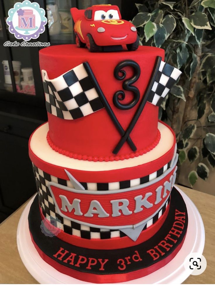 Fondant Lightning Mcqueen, Cars Party Theme Lightning Mcqueen, Lightning Mcqueen 1st Birthday Cake, Lightning Mcqueen Cakes, Lighten Mcqueen Birthday Cake, Lightning Mcqueen Cake Ideas, Birthday Cake Mcqueen, Cars Birthday Cake For Boys, Mc Queen Car Cake