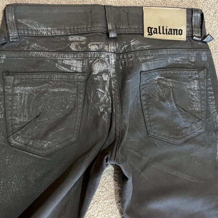 John Galliano Skinny Low Raze Metallic Silver Painted Jeans Size 26 Inseam 34in Stretch Original Price $364 Selling For $140 John Galliano 2004 Men, John Galliano Fw 2004 Men, Painted Jeans, Silver Paint, John Galliano, Jeans Size, Metallic Silver, Women Jeans, Women Shopping