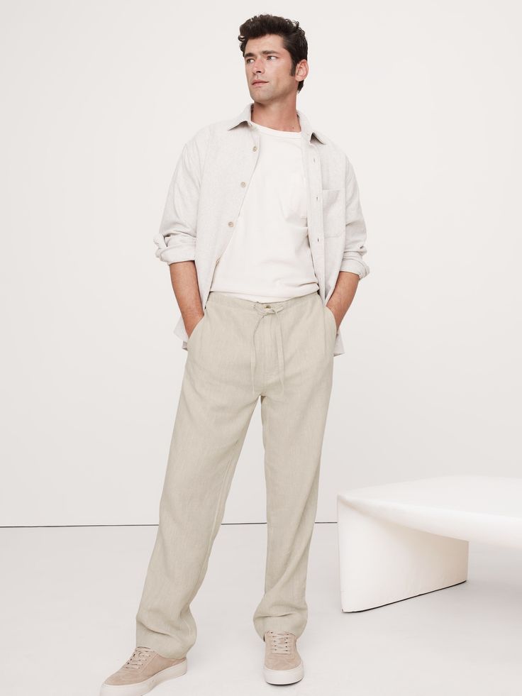 This easy pant is cut from luxurious linen, beloved for its ability to stay cool and fresh, even in heat and humidity.  Here, we cut this pant with an at-ease straight fit through the leg and a simple drawstring waist.  Mid rise.  Relaxed, straight leg.  Zip fly with button closure and drawstring waist.  Front and single back pocket.  Unlined.  Mid rise.  Relaxed, straight leg.  Full length.  Inseams: Regular 32" Model: Size M, 6'2" (188cm). Linen Beach Pants, Summer Inspiration, Beach Pants, Cozy Chic, Sweater Dress Women, Luxury Linen, Bottom Clothes, Stay Cool, Winter Wardrobe