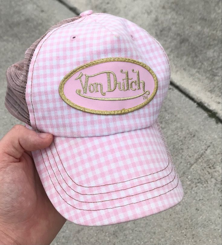 Thrift Aesthetic, Von Dutch Hat, Ariel Hair, 2000s Clothing, Luxury Hats, Chill Fits, Von Dutch, Pink Girly Things, Jewelry Lookbook