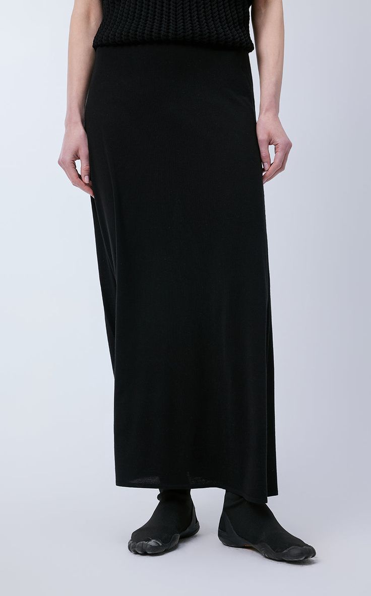 ?100% wool Fitted Black Classic Maxi Skirt, Classic Fitted Black Maxi Skirt, Black Full-length Skirt For Fall, Full Length Black Skirt For Fall, Black Relaxed Classic Maxi Skirt, Classic Black Relaxed Maxi Skirt, Classic Relaxed Black Maxi Skirt, Black Relaxed Fit Maxi Skirt, Black Full-length Maxi Skirt For Work