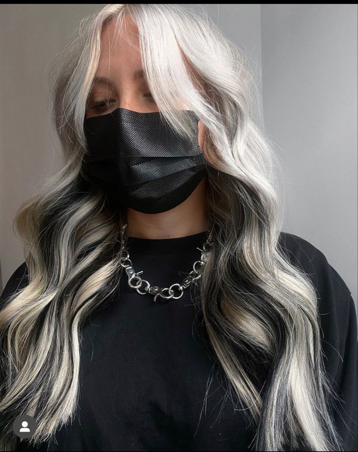 Blonde Hair Black Streaks Underneath, Black Chunky Highlights On Blonde Hair, Icy Blonde With Dark Underneath, Platinum With Dark Underneath, Blonde And Black Hair Highlights, Dark Underlayer Hair, Icy Blonde Hair With Black Lowlights, Two Tone Black And Blonde Hair, Platinum Blonde With Black Peekaboos