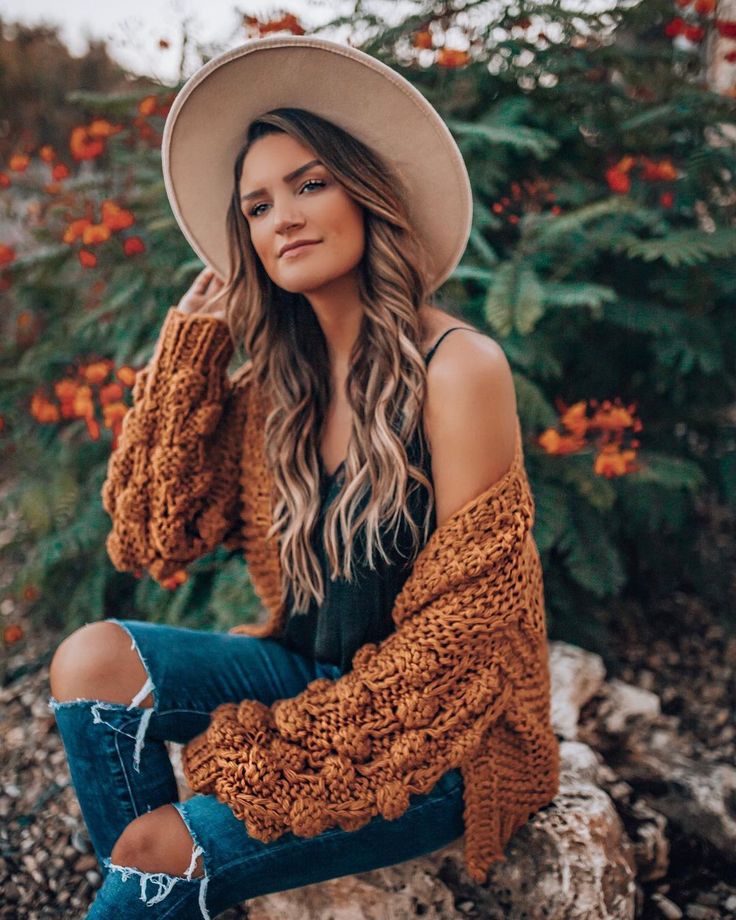 #momstyle #chunkycardigan #bubblecardigan #fallstyleinspo #fallstyle #momblogger #fashionblogger #texasblogger Rust Cardigan Outfit, Rust Cardigan, Dusty Lavender, Nature Photoshoot, French Outfit, Prom Dresses With Pockets, Cute Fall Outfits, Outfit Inspo Fall, Christian Clothing