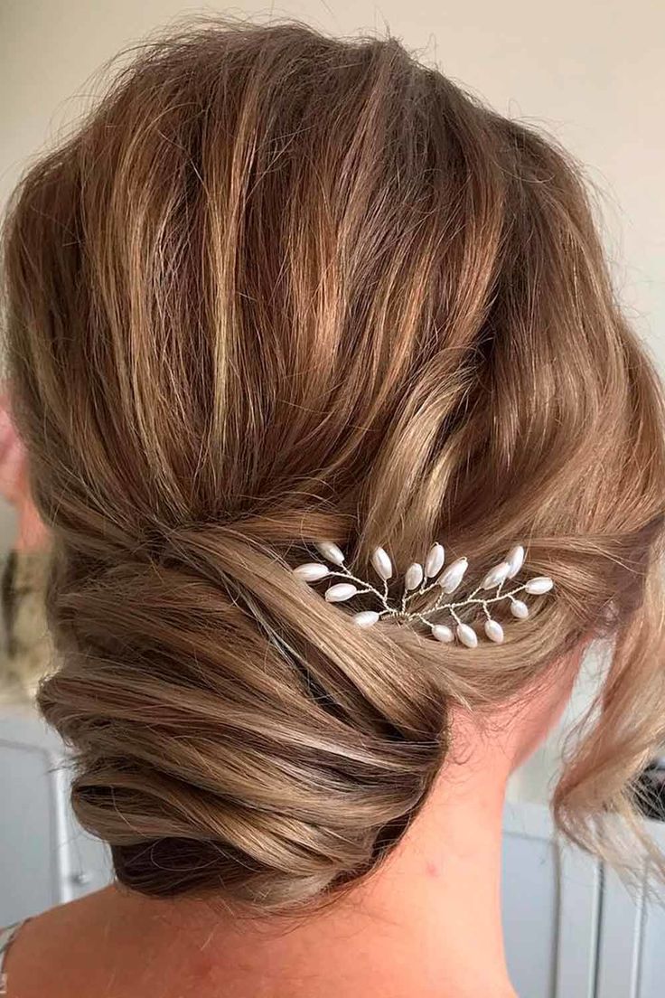 Fancy Updos For Modern Girls, hairstyles for formal event, elegant wedding hairstyles, easy formal hair, formal updo ❤ You know that formal hairstyles play a very important role in our formal looks. Whether you are going to celebrate your marriage or you are preparing for your prom night, we collected for you the most flattering ideas to make all your occasions wonderful. Go on reading and check them out! #formalhairstyles #lovehairstyles #hair #hairstyles #haircuts Wedding Hairstyles With Wigs, Easy Formal Hair, Wedding Hairstyles Easy, Elegant Formal Hairstyles, Hairstyles For Formal, Professional Updo, Semi Formal Hairstyles, Prom Ponytail Hairstyles, Elegant Wedding Hairstyles