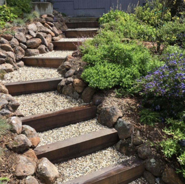 the steps are made out of rocks and gravel