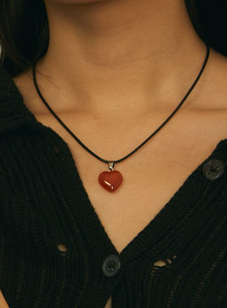 Carnelian Heart Cord Necklace | En Route Jewelry Marla Singer, En Route Jewelry, Chakra Racine, Carnelian Stone, Dope Jewelry, Looks Street Style, Funky Jewelry, Root Chakra, Girly Jewelry