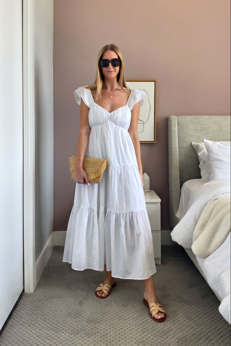 Abercrombie White Dress, White Maxi Dress Casual, White Sundress Outfit, White Long Summer Dress, Mexico Photo Ideas, Sundress With Sleeves, Long White Summer Dress, Bachelorette Looks, White Maxi Sundress