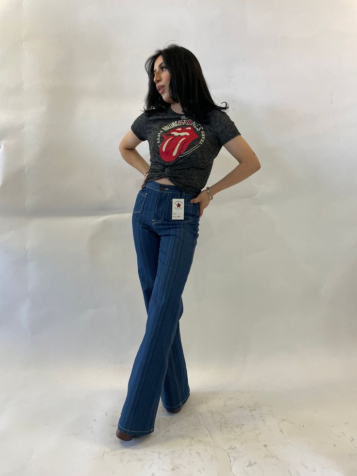 high waisted 70's style denim jeans �👖 -Hugs nicely around waist and curves! 💓 -Perfect for a vintage look 👀 Retro High Waist Flare Jeans For Fall, Retro Mid-rise Stretch Flares, Retro High Rise Stretch Flare Jeans, Retro Stretch Flare Denim Jeans, Retro Flared Fitted Jeans, Retro Fitted Flare Jeans, Retro High Waist Flare Jeans For Spring, Retro Stretch High Rise Flare Jeans, Retro Stretch Flare Jeans For Fall