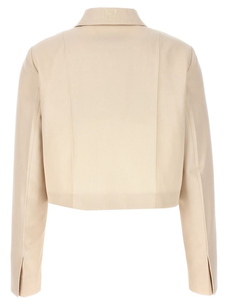 Tailored crop jacket in wool and cotton gabardine with button closure, chest patch pockets, long sleevesGender: WomenMaterial: 62% WOOL, 38% COTTONColor: BeigeMade in: ITProduct ID: FJ7474ARU5F1NY8*Import tax/duty will be calculated at checkout (If applicable) Saks Potts, Knitwear Tops, Trouser Suits, Trouser Jeans, Crop Jacket, Blouse Dress, Lace Boots, Outerwear Jackets, Sweatshirt Shirt