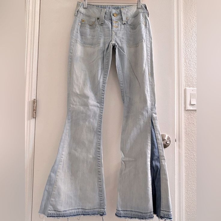 Nwot True Religion Light Blue Jeans/Size 27us Tall/100%Cotton/Flare/Usa/Low Rise/Colored Buttons Closure/Bell Bottom Blue Flared Hem Flares For Spring, Blue Flares With Flared Hem For Spring, Fitted Blue Flare Jeans With Flared Hem, Blue Fitted Flare Jeans With Flared Hem, Medium Wash Cotton Flares, Medium Wash Cotton Flare Jeans, Medium Wash Cotton Flare Pants, Fitted Medium Wash Summer Flares, Fitted Medium Wash Flares For Summer