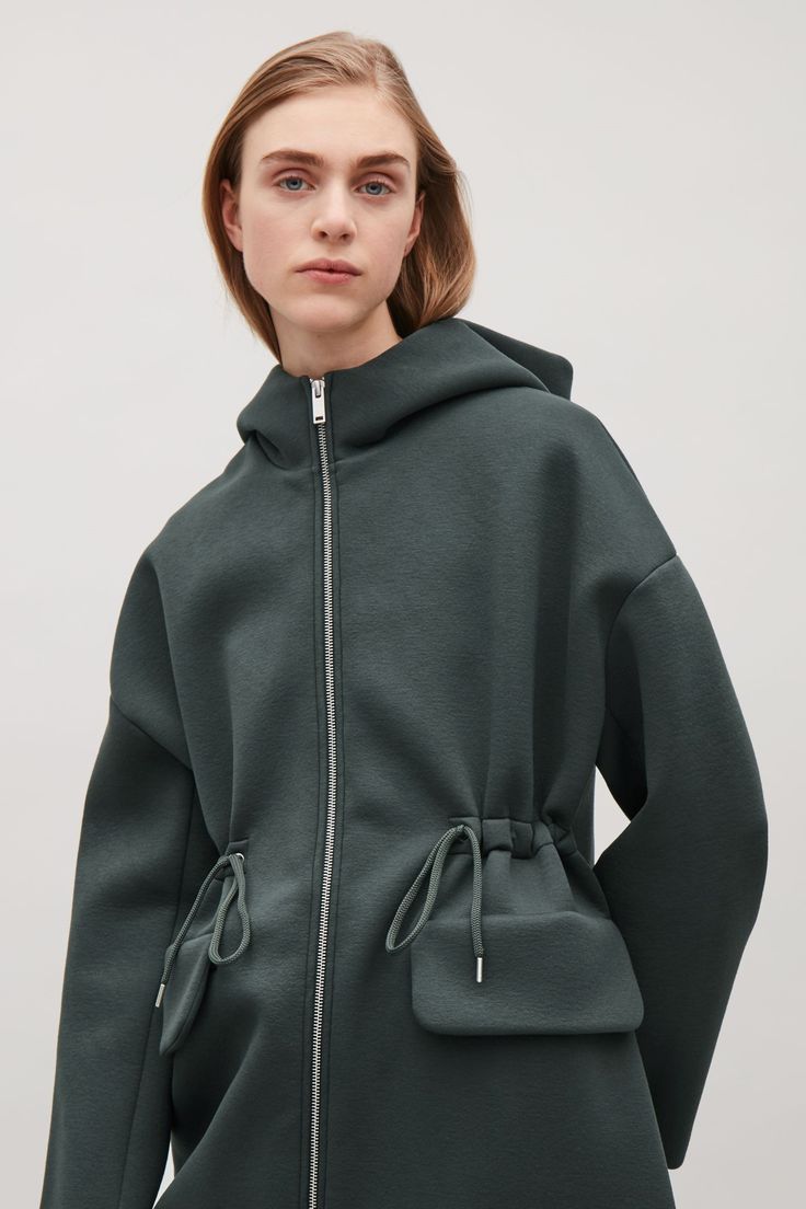 COS_Drawstring scuba jacket in Khaki Green Lounge Wear Ideas, Fur Sweatshirt, Scuba Jacket, Wrap Dress Pattern, Design Wardrobe, High Fashion Outfits, Futuristic Fashion, Performance Wear, Sport Chic