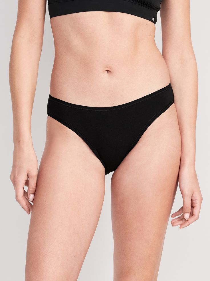 elasticized waistband elasticized leg openings sits below belly button fitted moderate coverage xs = sizes 0-2 s = sizes 4-6 m = sizes 8-10 l = sizes 12-14 xl = sizes 16-18 models are approx.  5'9" and wear sizes s (4), l (12), and xl (18)machine wash according to the care instruction label Seamless Fitted Mid-rise Bottoms, Classic Stretch Bottoms With Moderate Coverage, Classic Stretch Bottoms With Contoured Waistband, Supportive Seamless Bottoms For Daywear, Classic Brief Bottoms In Elastane, Classic Elastane Brief Bottoms, Solid Color Brief Bottoms For Daywear, Basic Solid Bottoms For Daywear, Basic Bottoms With Moderate Coverage Brief