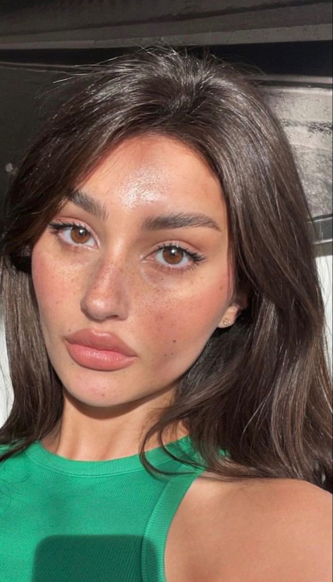 Nice Nose, Slim Nose, Surgery Aesthetic, Foxy Eyes, Nose Jobs, Rhinoplasty Nose Jobs, 500 Days, Eye Makeup Techniques, Selfie Inspo