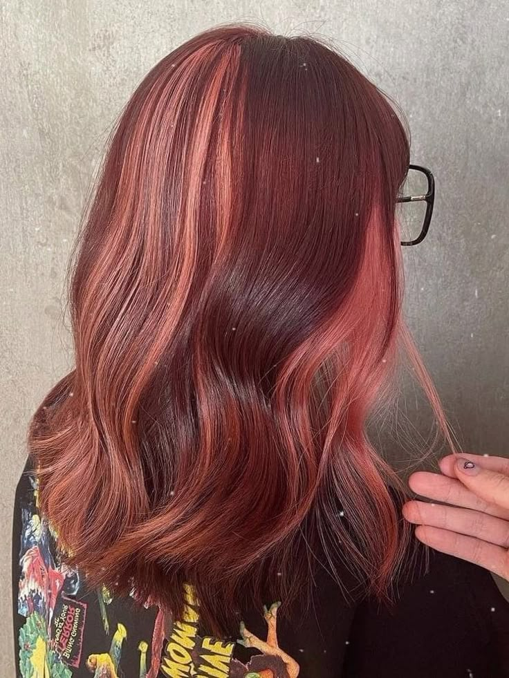 Inspiration Deep Maroon Hair With Blonde, Quarter Hair Color, Auburn Hair With Color Blocking, Two Toned Dark Hair, Hair Panels Colored, Subtle Two Tone Hair, Unquie Hair Color, Burgundy Color Block Hair, Auburn Color Block Hair