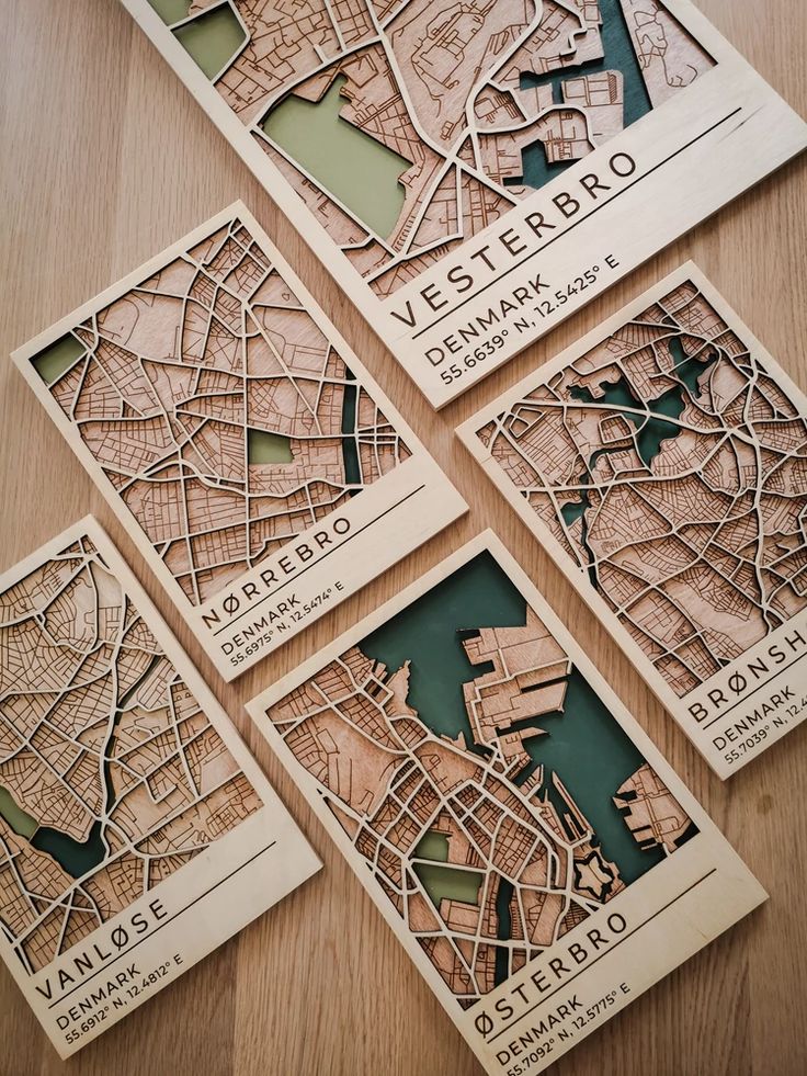 four wooden maps of the city of verstembro