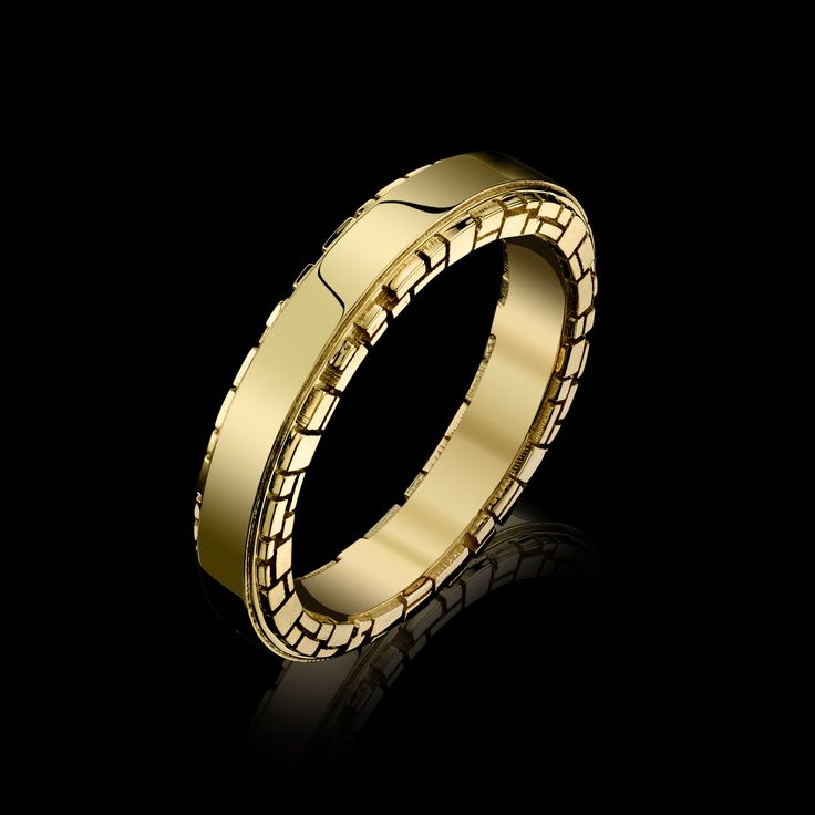 Our Signature Collection Large ring in solid 18K Yellow Gold. 5mm. Luxury Formal Stackable Rings With Polished Finish, Luxury Rings With Tension Setting In Round Band, Luxury Ring With Tension Setting And Round Band, Luxury Gold Stackable Rings With Polished Finish, Luxury Rings With Polished Edges For Formal Occasions, Luxury Polished Stackable Rings With Round Band, Luxury Yellow Gold Stackable Rings For Everyday, Luxury Stackable Rings With Tension Setting, Luxury Polished Stackable Rings With Round Cut