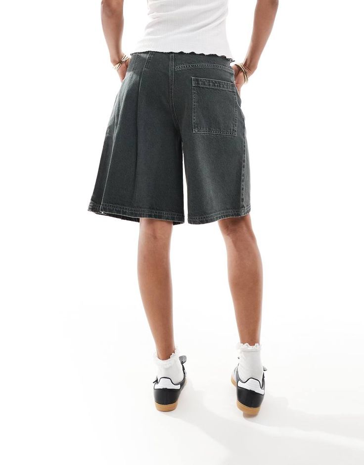 Shorts by Basic Pleasure Mode Short cut to summer style Regular rise Belt loops Button fly Functional pockets Logo tab Regular fit Pleated Denim, Denim Jorts, Winter Party Dress, Short Cut, Nike Fashion, Long Sleeve Floral Dress, Sweaters And Leggings, Maxi Dress Trend, Swimwear Sale