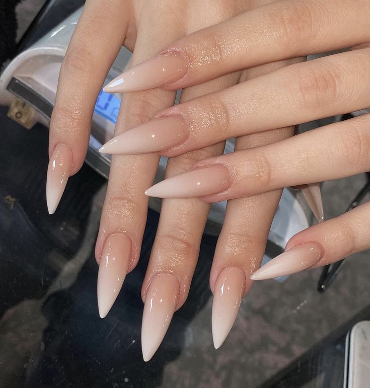 Milky Nails, Nude Nail Designs, Nagel Tips, Pointed Nails, Classy Acrylic Nails, Almond Acrylic Nails, Nail Forms, Oval Nails, Square Acrylic Nails