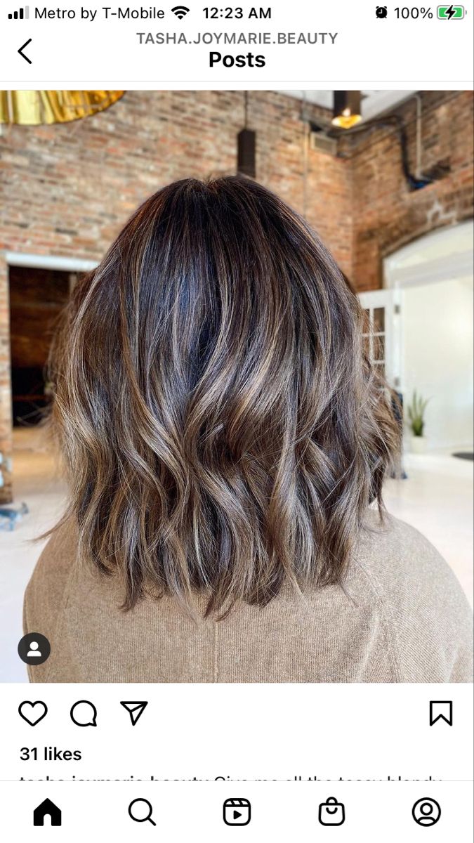 Brunette Balayage On Short Hair, Peek A Bio Highlights, Short Hair Reverse Balayage, Short Hair Brown Hair With Highlights, Bob Balayage Brunette Dark, Cool Brown Hair With Highlights Short, Light Brown Base Balayage, Short Hair Dimensional Brunette, Short Brown Hair With Partial Highlights