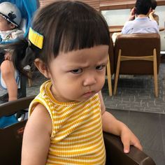 Angry Baby Face, Funny Baby Faces, Angry Baby, Angry Girl, Funny Baby Pictures, Baby Faces, Korean Babies, Baby Memes