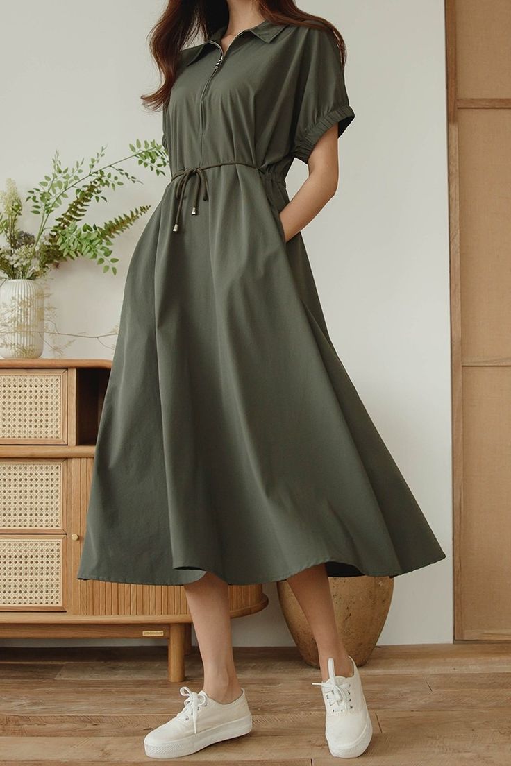 Dress Rumahan, Flare Dresses For Women, Korean Fashion Summer Dresses, Fit And Flare Dresses, Simple Frock Design, Simple Frocks, Flare Dresses, Beautiful Casual Dresses, Modest Dresses Casual