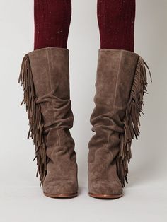 Fringe Boots Fringed Boots, Ugg Adirondack, Michael Kors Handbags Outlet, Boho Rock, Ugg Dakota, Ugg Kids, Fun Shoes, Ugg Classic Tall, Ugg Bailey Button