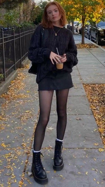 Black Tights Autumn Outfit, Skirt And Black Tights, Black Denim Skirt Fall Outfit, Black Tights Black Skirt, Black Tights With Skirt Outfit, Black Skirt With Black Tights, Fall Outfits Black Tights, Docs And Tights Outfit, Outfits With Boots Aesthetic