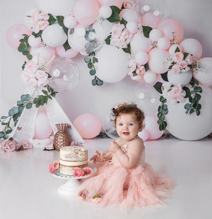 First Birthday Cake Smash Photoshoot, Woodland Fairy Cake, Birthday Cake Smash Photoshoot, Frogs Photography, Twin Cake Smash, Cake Smash Inspiration, Cake Smash Photoshoot, Bday Pics, Smash Photoshoot