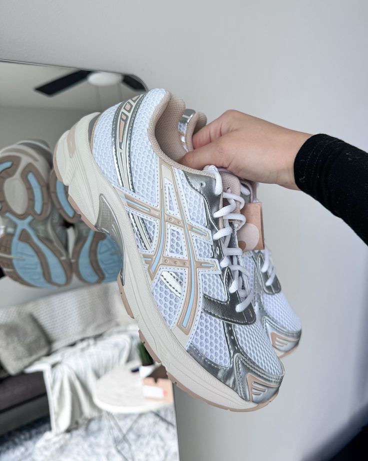 What are your thoughts on ASICS?! 💬👟✨ These ASICS have been all the rare recently… but I feel like people have mixed feelings about them! Do you care more about how a shoe looks or how comfortable it is?! (Answer the poll) ⬇️ 📸: ASICS Gel-1130 White Dune Sizes available: 6 women’s 7 women’s 8 women’s 10 women’s #sneakers #smallbusiness #shoes #coolshoes #smallbusinessowner #sneakerheads #womensneakers #springsneakers #springfashion #sneakerforwomen #dunklow #fashionstyle #sneakercoll... Dad Shoe, Asics Women Gel, Neutral Shoes, Spring Sneakers, Mixed Feelings, Asics Women, Trendy Sneakers, Girls Sneakers, Pretty Shoes