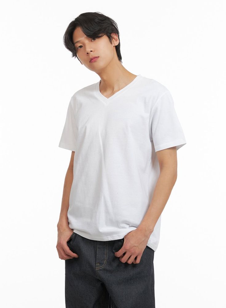 mens-basic-v-neck-t-shirt-white-iy424 / White White V-neck T-shirt For Everyday, White Cotton V-neck T-shirt, Casual V-neck Shirt For Everyday, Casual Everyday V-neck Shirt, Everyday Casual V-neck Shirt, White Relaxed Fit Basic T-shirt, Basic White V-neck T-shirt, White V-neck Casual Shirt, Basic White Cotton T-shirt