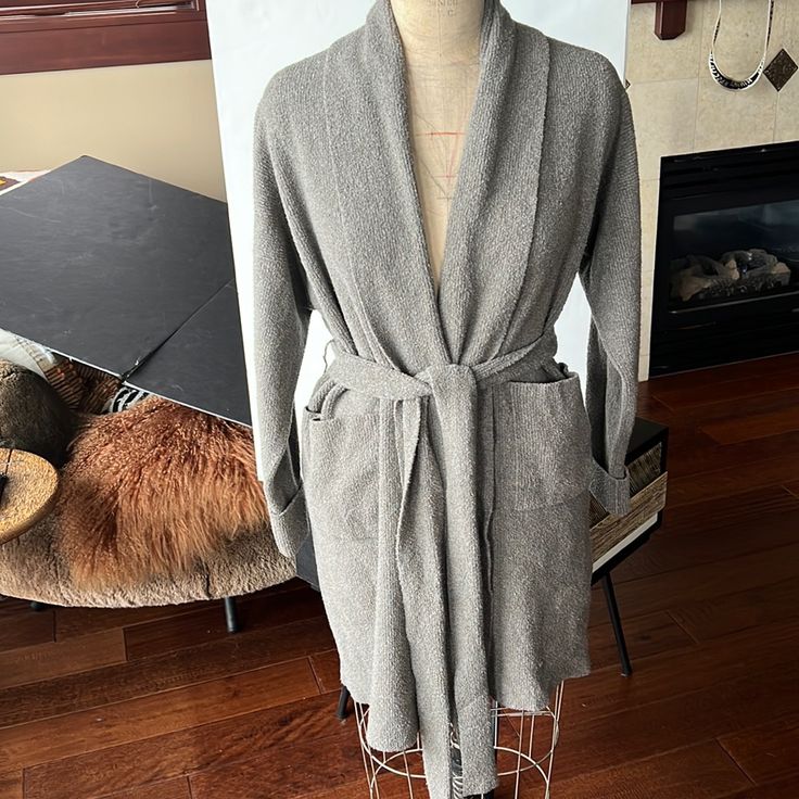 Purchased From Boutique Last Spring Then Stored In Closet And Never Worn. Perfect Neutral Green/Gray Color. Very Mutable So Difficult To Capture With Camera. One Size Classic Long Sleeve Robe For Daywear, Cashmere Long Sleeve Outerwear For Daywear, Classic Long Sleeve Sweater Coat For Loungewear, Fitted Fall Loungewear Robe, Fall Robe With Pockets And Long Sleeves, Fitted Fall Robe For Loungewear, Fitted Robe For Loungewear In Fall, Fitted Cashmere Outerwear For Daywear, Long Sleeve Relaxed Fit Robe For Fall