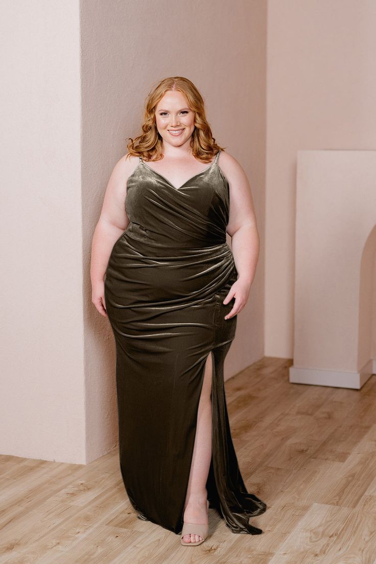 Model: Lynley; Size: 24 Rory Dress, Plus Size Velvet, Plus Size Bridesmaid Dresses, Wedding Parties Colors, Jade Dress, Orange Bridesmaid, Orange Bridesmaid Dresses, Plus Size Bridesmaid, Velvet Dresses