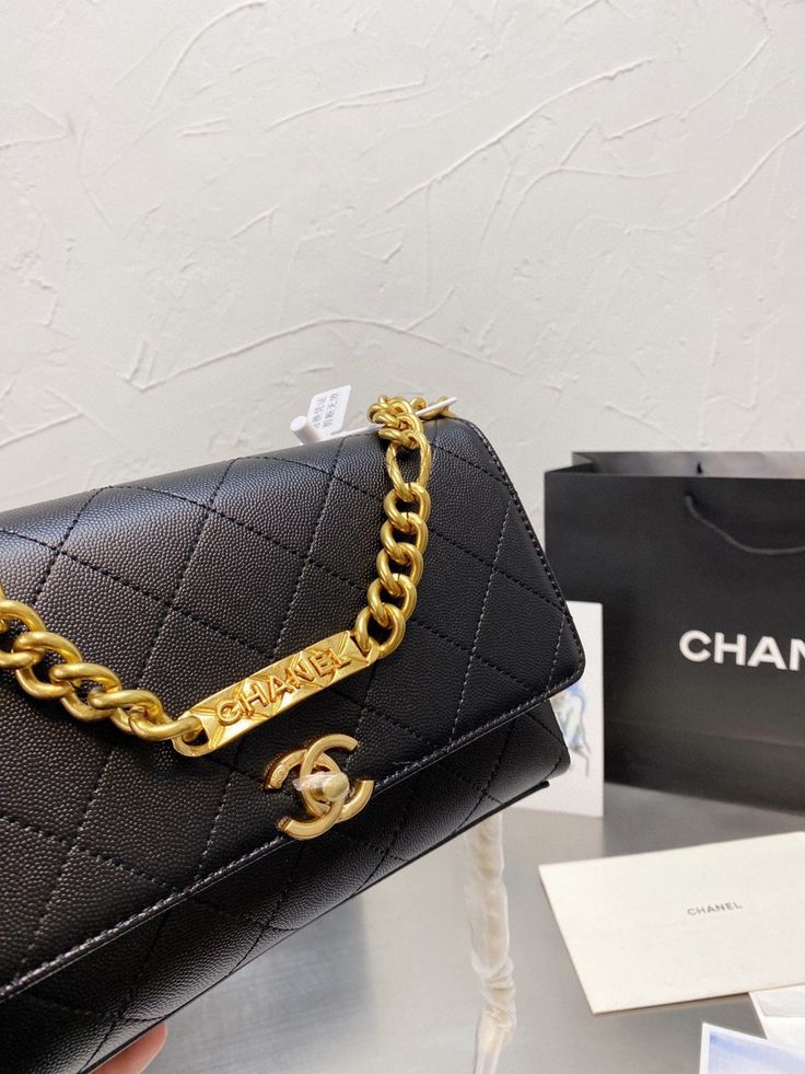 PRODUCT DETAILS Includes Shipping bags, dustbag sleeper, care manual, booklet, tag. Limited Edition Bag, Gold Ounce, Evening Clutch Bag, Louis Vuitton Twist Bag, Tote Backpack, New Bag, New Arrival, Evening Bags, Mini Bag