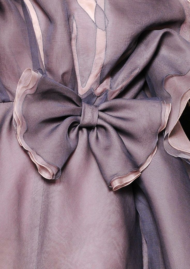 Valentino Haute Couture, Pastel Decor, Dusty Purple, Soft Summer, Aesthetic Colors, Purple Rain, Purple Aesthetic, Shades Of Purple, Fashion Details