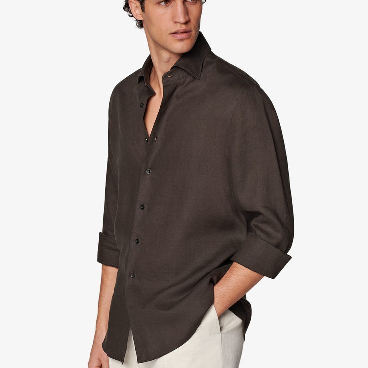 This breezy dark brown button-up shirt is tailored slim with soft collar interlining, a sleek French placket, and a slightly curved hem that makes it perfect for casually wearing untucked. Classic Brown Tops With Button Cuffs, Formal Brown Button-up Shirt, Formal Brown Tops With Button Cuffs, Formal Brown Top With Button Cuffs, Brown Formal Top With Button Cuffs, Elegant Brown Business Tops, Elegant Brown Business Top, Formal Brown Top With Button Closure, Brown Spread Collar Tops For Work