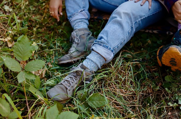 Made with our unique blend of low-impact recycled cotton and premium slub yarns, these Cabin Socks bring incredible comfort with an outdoorsy look. Perfect for hiking in the woods, relaxing around a campfire or even just snuggling on the couch, these socks will be your foot's new BFF. Reinforced Heel & Toe for Durability Specialty Arch-Support to Hug your Feet True Rib-Knit for the Ultimate Comfort & Fit Cozy, durable, mid-weight socks made in the USA from recycled materials Colors in this sock: Casual Hiking Socks For Winter, Comfortable Casual Socks For Outdoor, Casual Winter Hiking Socks, Comfortable Casual Outdoor Socks, Comfortable Lightweight Outdoor Socks, Midweight Casual Socks For Outdoor, Cozy Outdoor Socks For Fall, Field And Stream Cozy Cabin Socks, Hiking Socks Womens