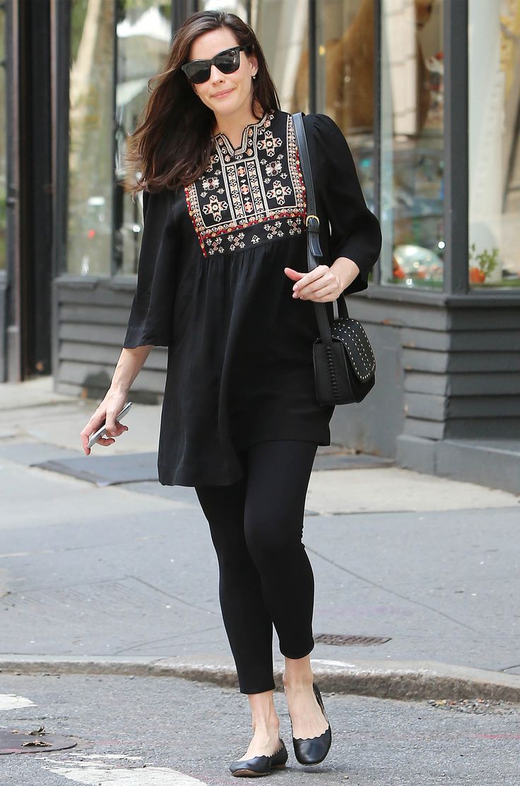 Liv Tyler Glows in All-Black Outfit Three Weeks After Giving Birth | from InStyle.com Black Embroidered Blouse, Look Boho Chic, Nikkah Dress, Frock Fashion, Pakistani Fashion Casual, Casual Indian Fashion, Pakistani Dresses Casual, Salwar Kamiz, Liv Tyler