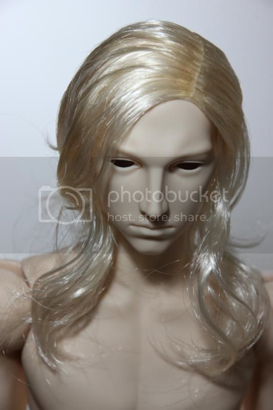 That Venitu — Making Doll Wigs (Fibre hair) Sketch Head, Scissors Hand, My First Wig, Small Hair Clips, Homemade Dolls, Starting From The Bottom, Doll Wigs, Wig Making, Feathered Hairstyles