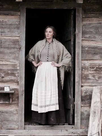 Prairie Dress Aesthetic, Villager Outfit, Village Clothes, Villager Clothes, Villager Costume, Village Outfit, Frontier Dress, Pioneer Fashion, Swedish Aesthetic