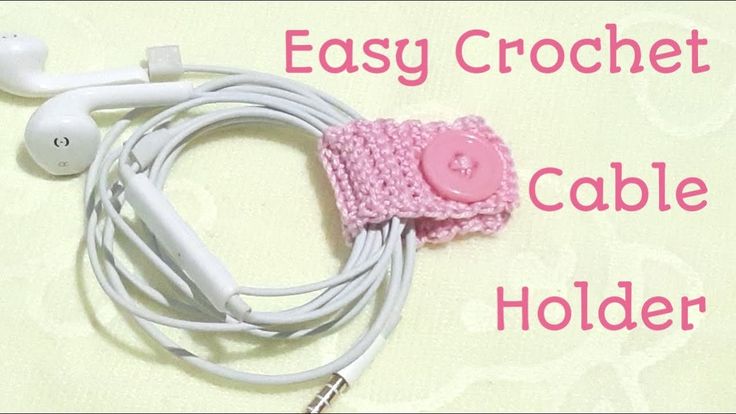 an easy crochet cable holder for headphones