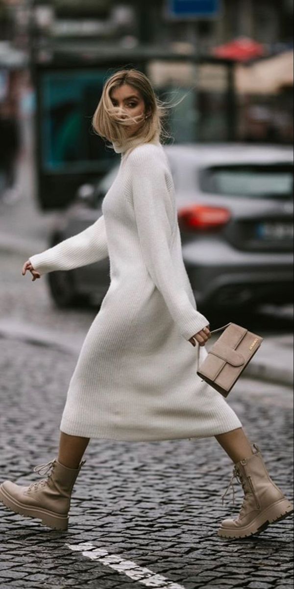 Beige Boots Outfit, Knitted Dress Outfit, Outfit Botas, Sweater Dress Outfit, Casual Outfit Inspiration, Winter Dress Outfits, City Outfits, Knitted Dress, Looks Chic