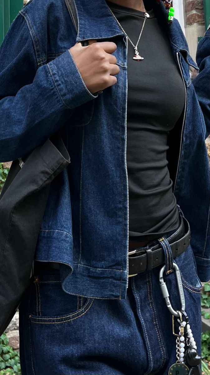 Blue Denim And Black Outfit, Denim Set Aesthetic, Dark Brown And Blue Outfit, Dark Denim Aesthetic, Dark Wash Denim Jacket Outfit, Deep Blue Outfit, Black And Dark Blue Outfit, Dark Blue Jean Jacket Outfits, Dark Jean Jacket Outfits