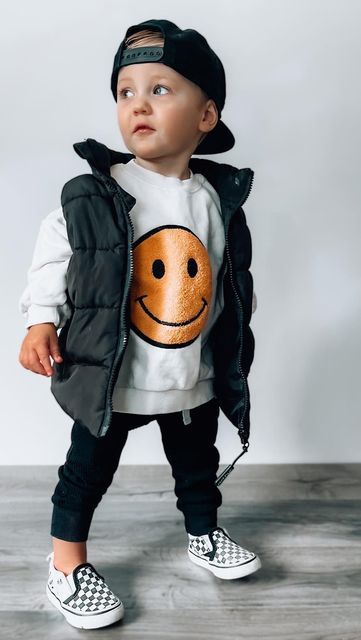 Kid Fall Outfits, Toddler Boy Jean Jacket Outfit, 9 Month Old Outfits, Todler Outfits For Boys, Winter Outfits Toddler Boy, 6 Month Boy Outfits, Toddler Boy Photoshoot Outfits, Hipster Baby Boy Outfits, One Happy Dude Birthday Outfit