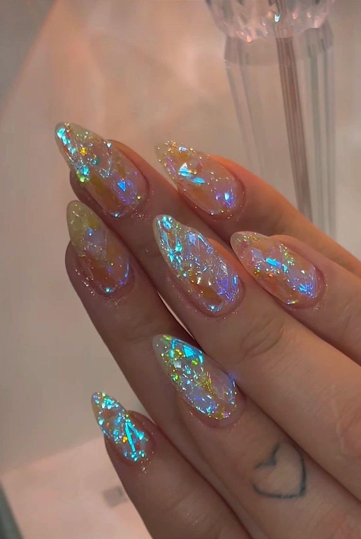 Sparkly Summer Nails, Holographic Nail Designs, Classy Nail Art Ideas, Opal Nails, Festive Nail Designs, Glittery Nails, Nail Swag, Festival Nails, Sparkly Nails