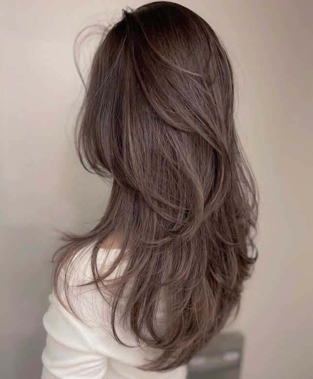 Long Fine Hair, Haircut Selfie, Photo Hijab, Long Length Hair, Hair Inspiration Long, Tousled Hair, Cute Hairstyle, Hairstyles For Layered Hair, Hijab Girl