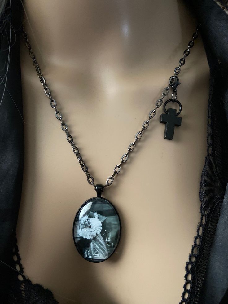 "Dracula's Lucy Necklace Lucy Vampire Necklace with Cross Gunmetal Adjustable Chain measures 30\" Or make shorter" Crystal Ball Ring, Vampire Necklace, Emo Jewelry, Crystal Ball Necklace, Onyx Crystal, Jewelry Charms Pendants, Purple Gift, Ball Necklace, How To Make Shorts