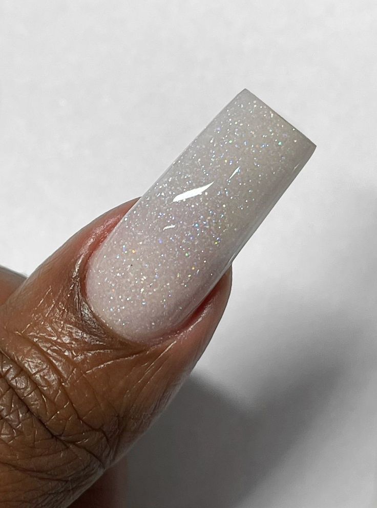 White Sparkly Nails, White Sparkle Nails, Shimmery Nails, Sparkly Acrylic Nails, Powder Glitter Nails, Wedding Glitter, Glitter Nails Acrylic, Milky Nails, Wedding Nails Glitter