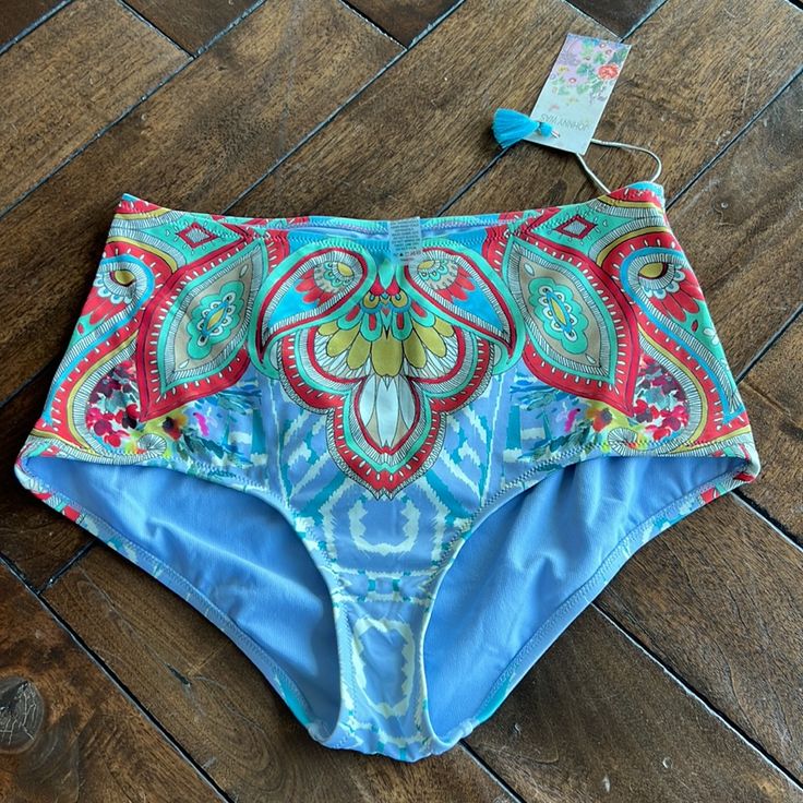 - Designer = Johnny Was -Size = Medium. Trunk 23 - Msrp = $108 - Johnny Was Jade High Waisted Bottom Size Medium Multicolored Flowery Bikini Trunk 23 Fitted Vibrant Print Vacation Bottoms, Fitted Vibrant Print Bottoms For Vacation, Fitted Bottoms With Vibrant Print For Vacation, Multicolor Floral Print Bottoms For Beach Party, Bohemian Fitted Pool Bottoms, Bohemian Fitted Bottoms For Pool, Multicolor High Waist Beachwear Swimwear, Multicolor High Waist Swimwear For Beach Season, Multicolor High Waist Swimwear For Beach